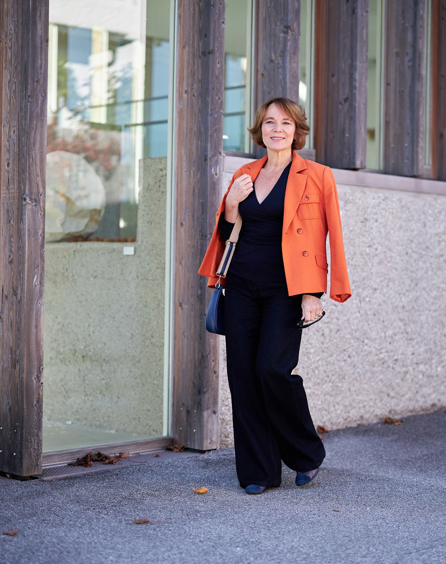 LadyofStyle Herbstlook Businesslook Blazer Orange Highwaist Jeans 50plus